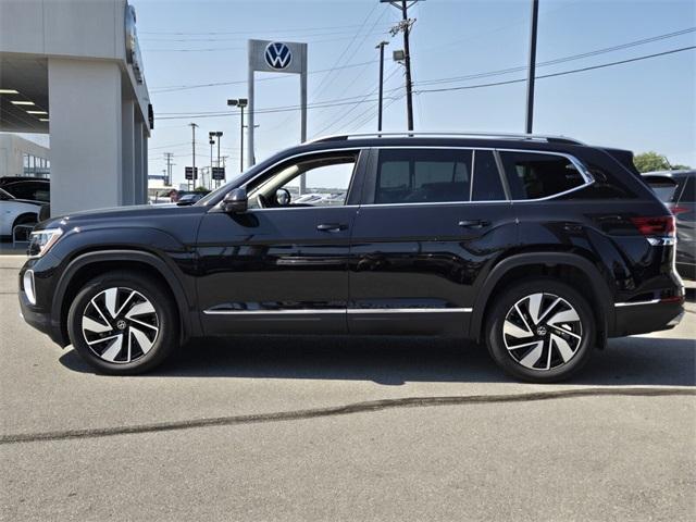 used 2025 Volkswagen Atlas car, priced at $42,417