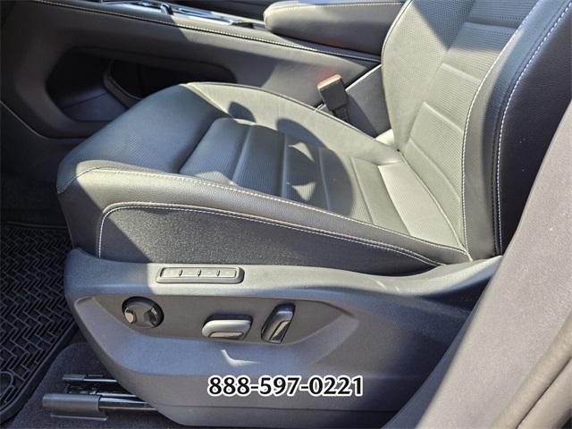 used 2025 Volkswagen Atlas car, priced at $38,956