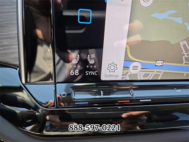 used 2025 Volkswagen Atlas car, priced at $38,956