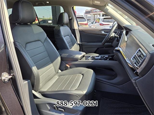 used 2025 Volkswagen Atlas car, priced at $38,956