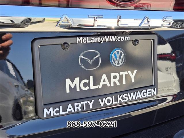 used 2025 Volkswagen Atlas car, priced at $38,956