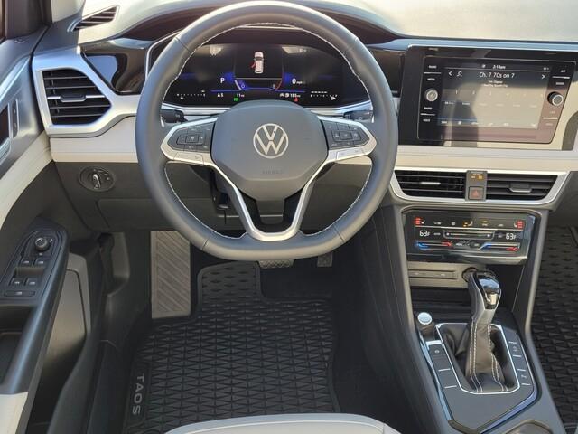 new 2025 Volkswagen Taos car