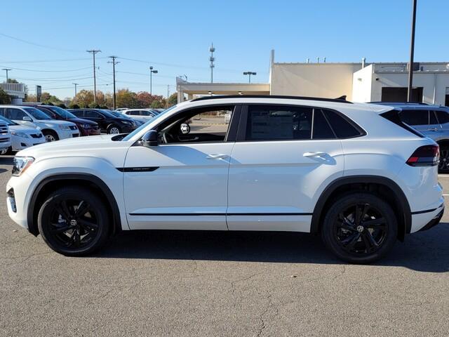 new 2025 Volkswagen Atlas Cross Sport car