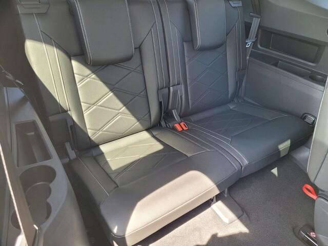 new 2025 Volkswagen Atlas car