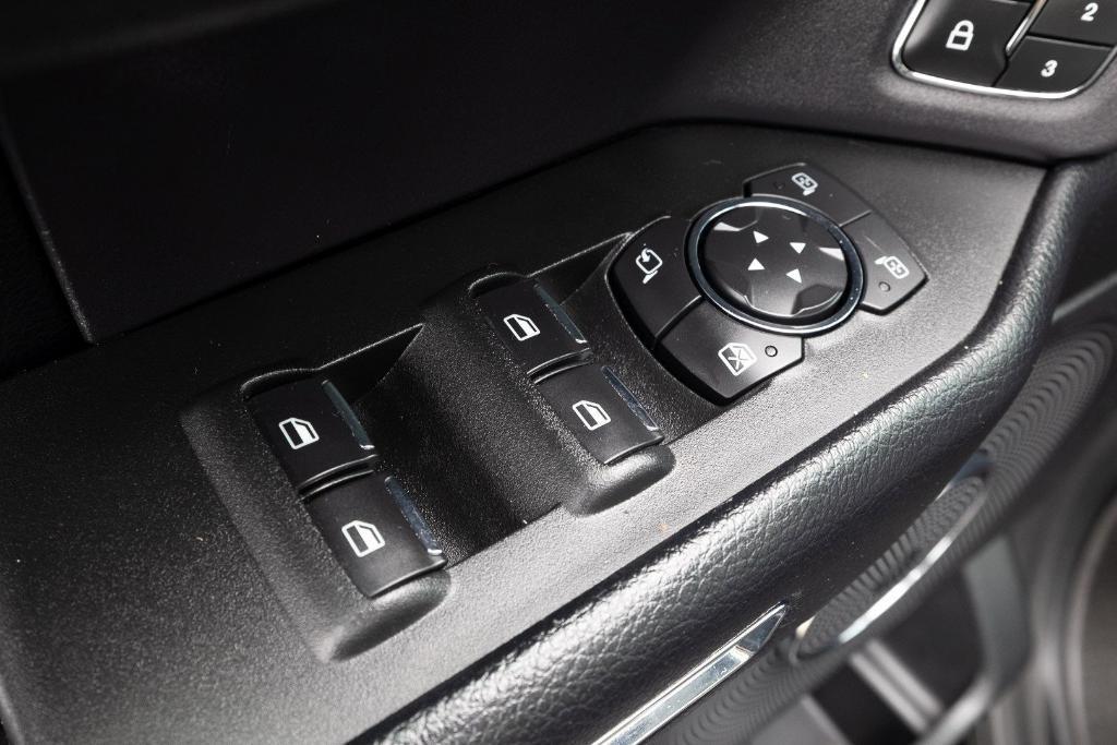 used 2020 Ford Expedition car, priced at $28,000