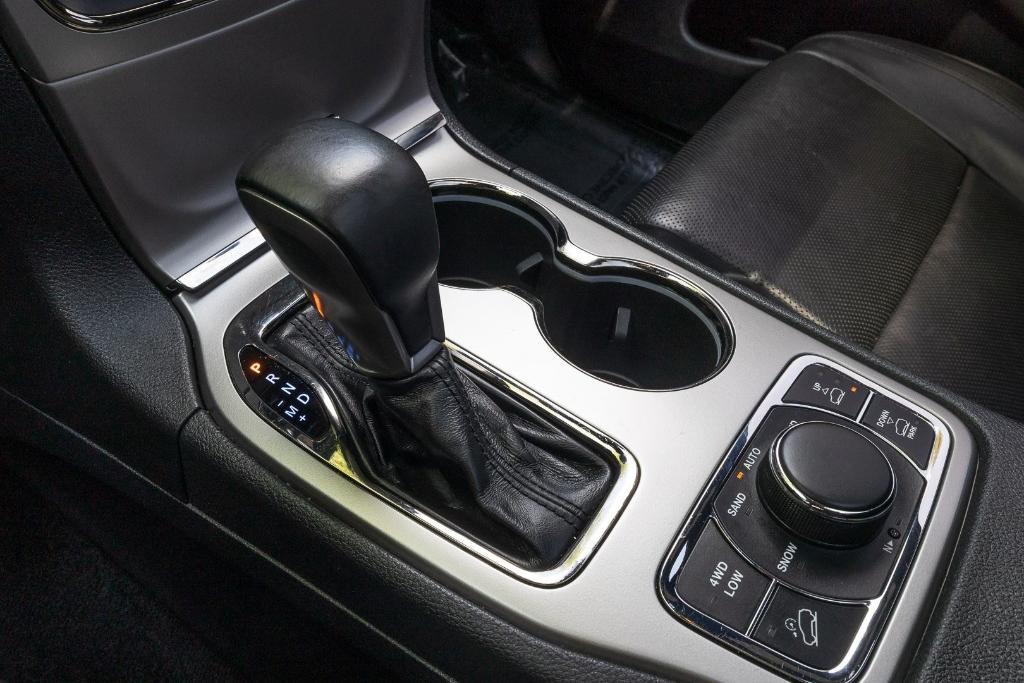 used 2018 Jeep Grand Cherokee car, priced at $19,995