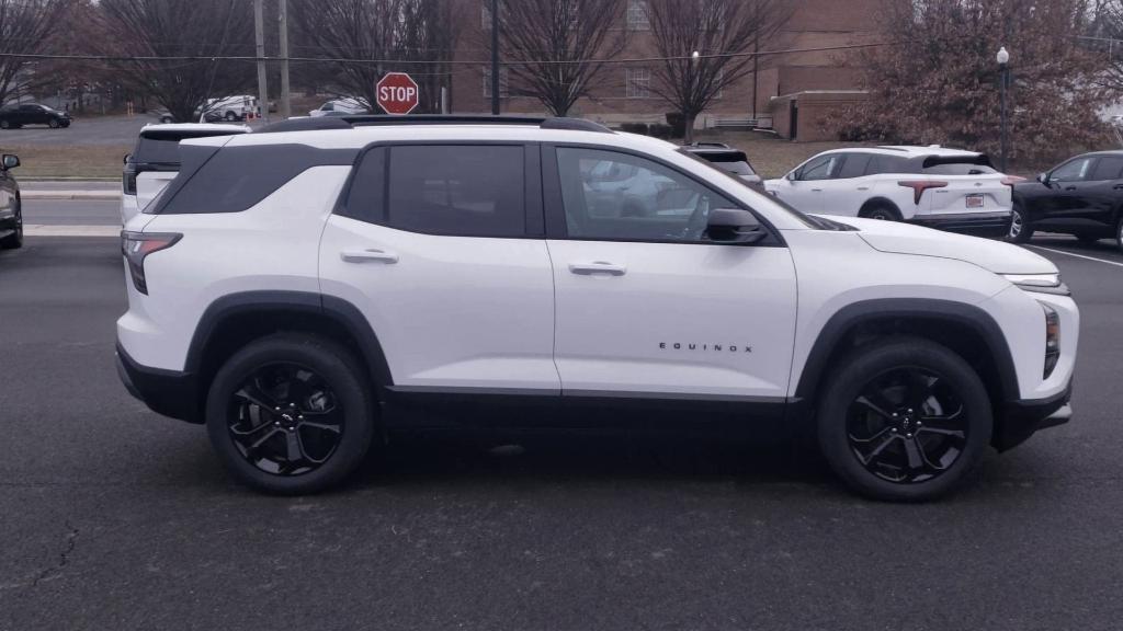 new 2025 Chevrolet Equinox car, priced at $33,929