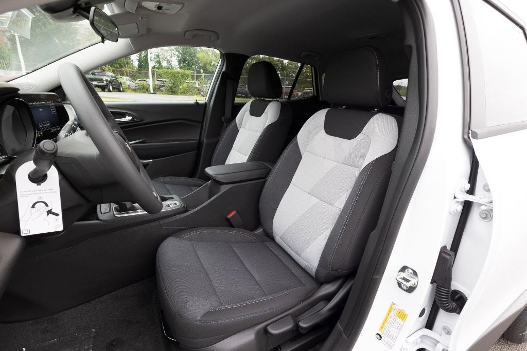 new 2025 Chevrolet Trax car, priced at $20,845