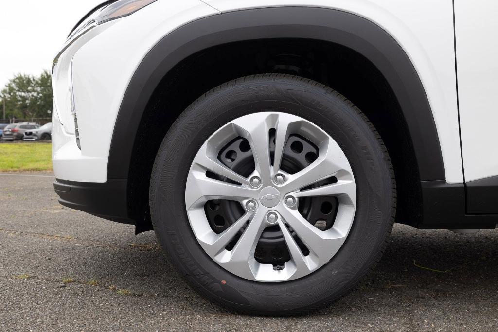 new 2025 Chevrolet Trax car, priced at $20,845