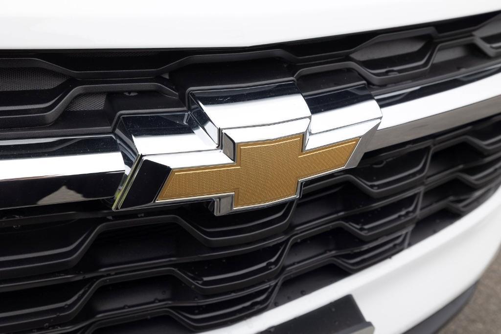 new 2025 Chevrolet Trax car, priced at $20,845