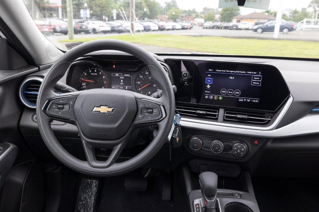 new 2025 Chevrolet Trax car, priced at $20,845