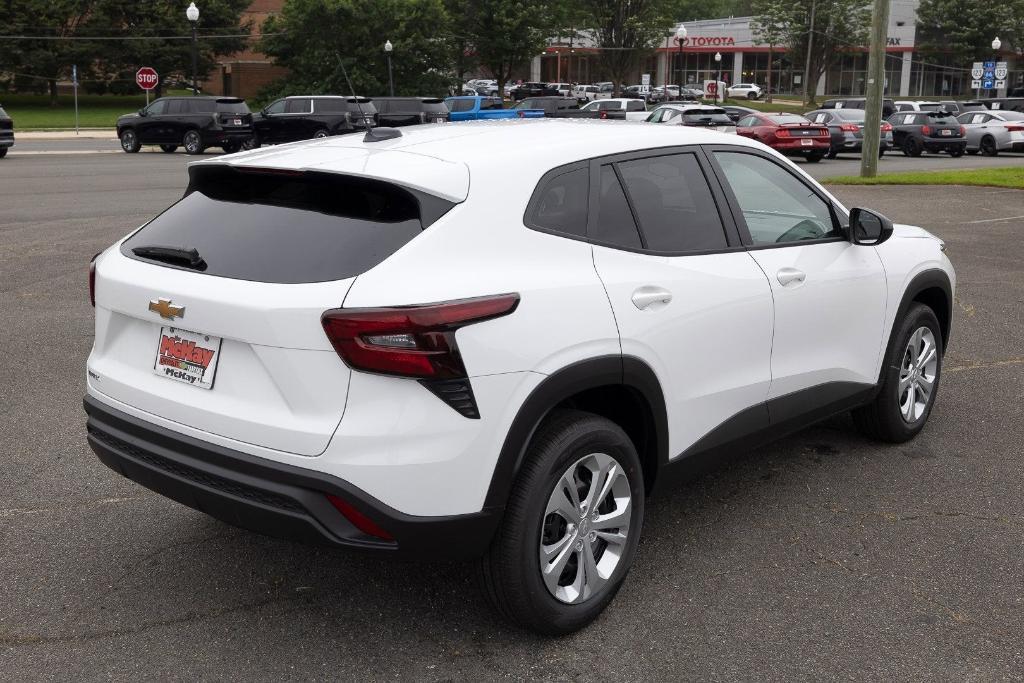 new 2025 Chevrolet Trax car, priced at $20,845