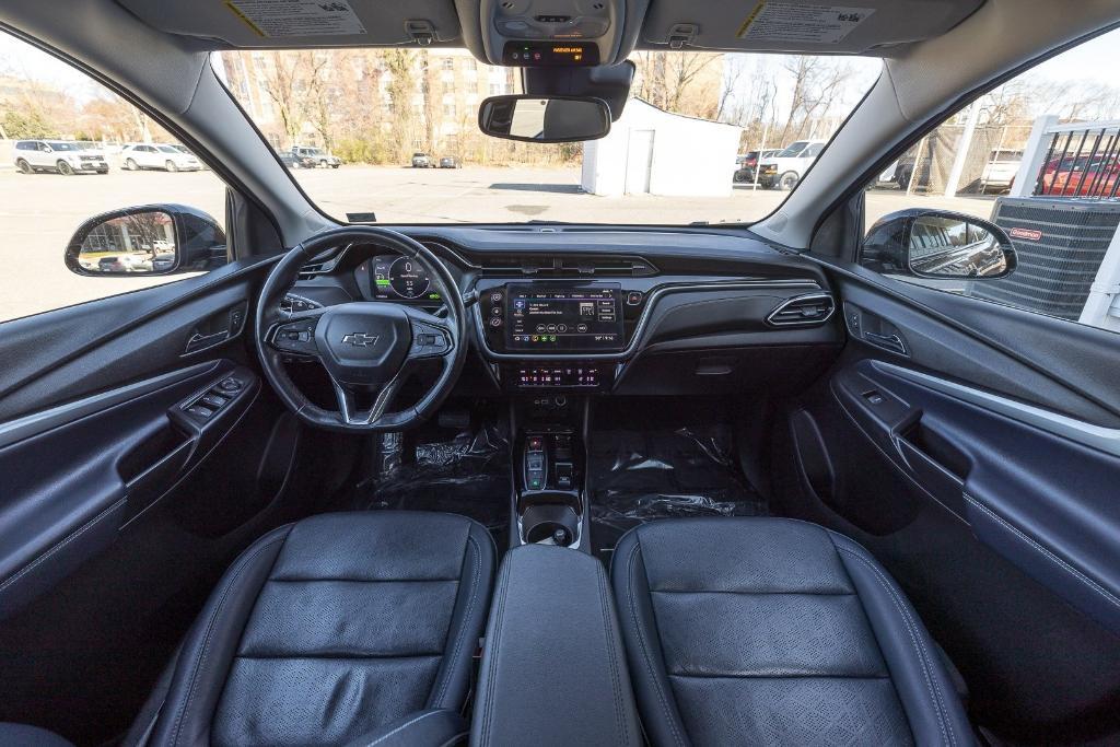 used 2022 Chevrolet Bolt EUV car, priced at $19,990