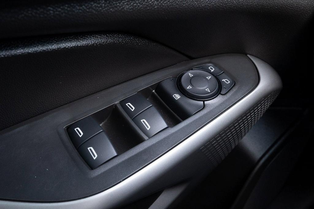 used 2024 Chevrolet Trax car, priced at $20,000