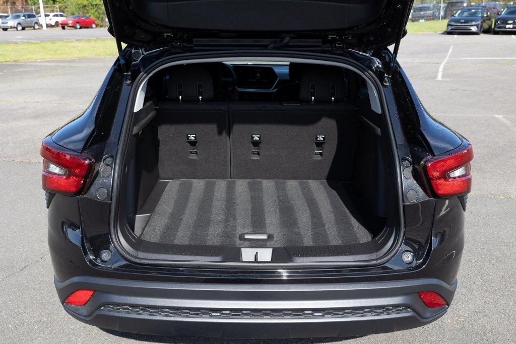 used 2024 Chevrolet Trax car, priced at $20,000