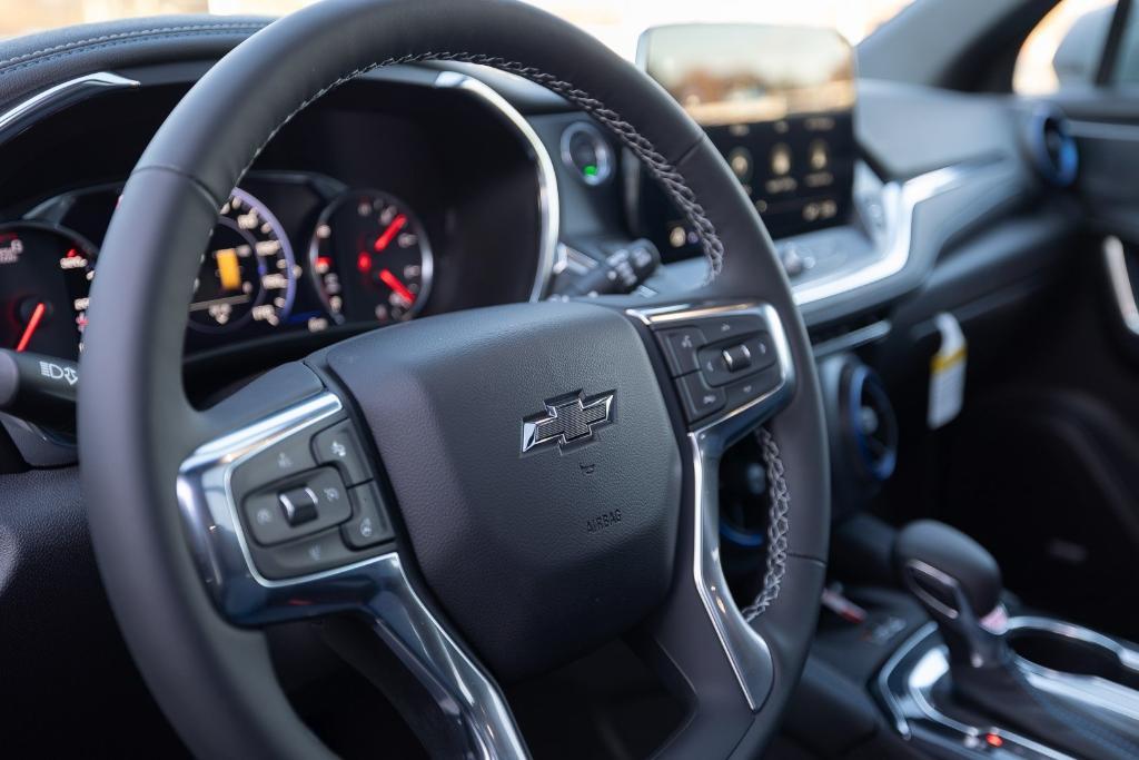 new 2025 Chevrolet Blazer car, priced at $48,385