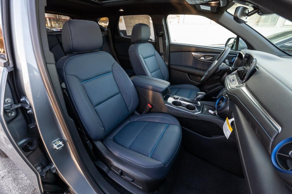 new 2025 Chevrolet Blazer car, priced at $48,385
