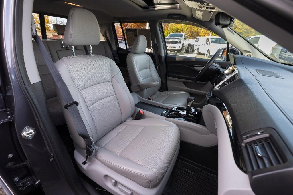 used 2019 Honda Ridgeline car, priced at $21,500