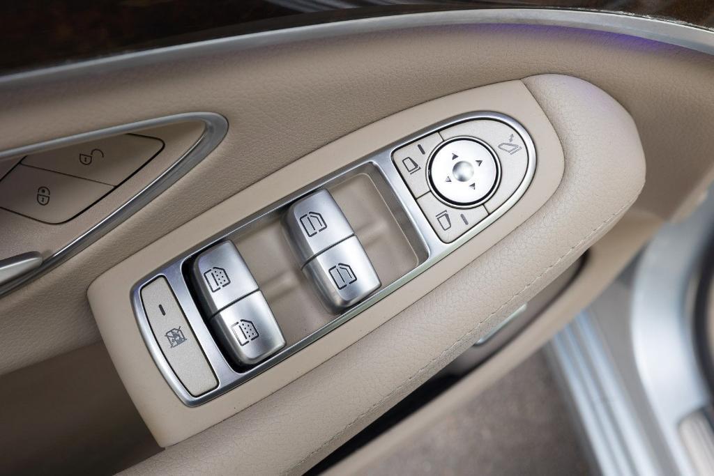 used 2015 Mercedes-Benz S-Class car, priced at $19,000