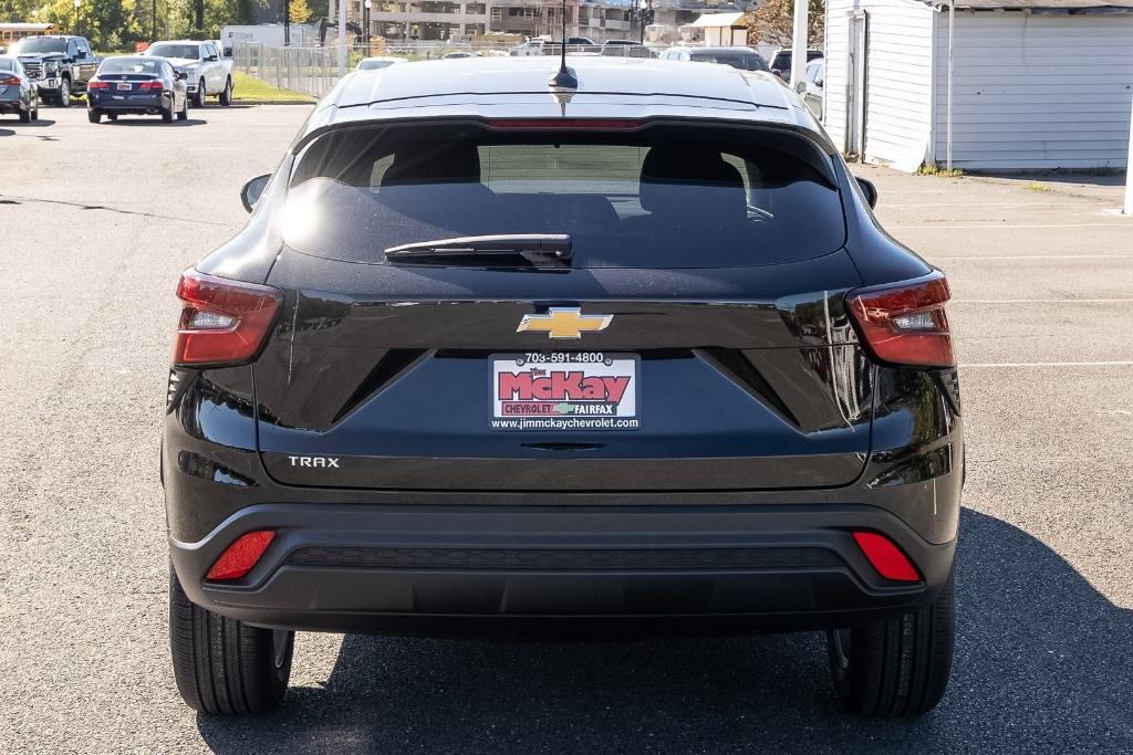 new 2025 Chevrolet Trax car, priced at $21,440