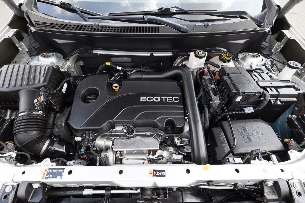 used 2021 Chevrolet Equinox car, priced at $17,000