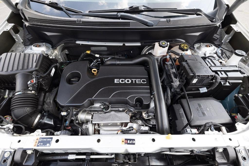 used 2021 Chevrolet Equinox car, priced at $16,000