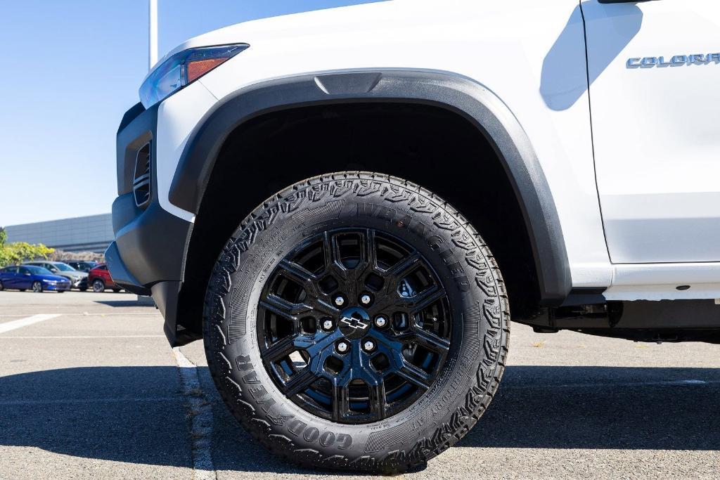 new 2026 Chevrolet Colorado car, priced at $44,895