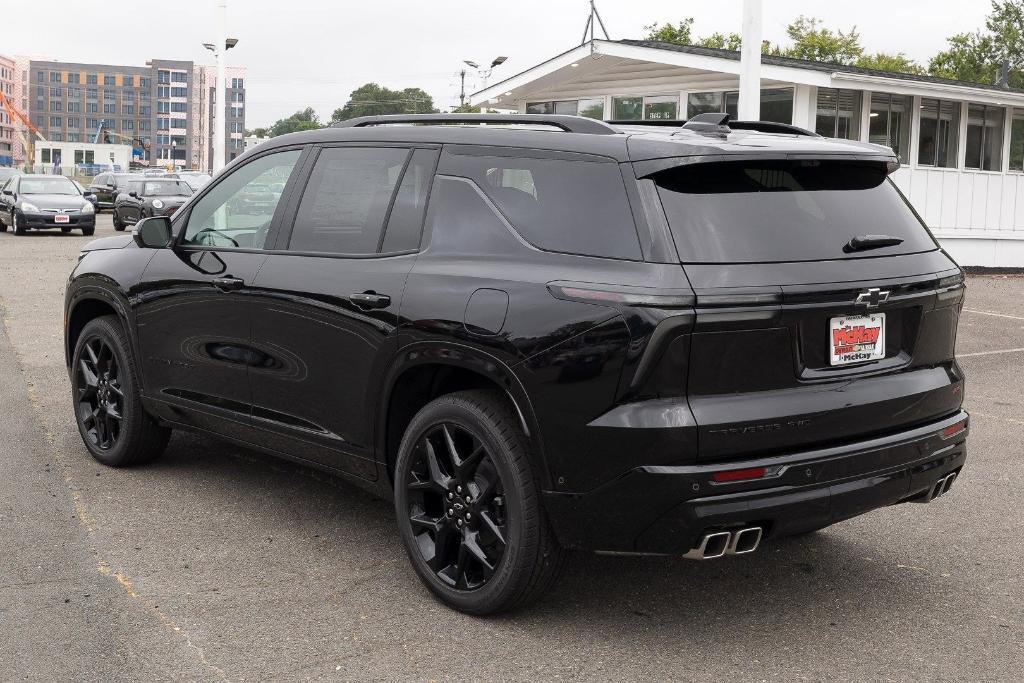 new 2026 Chevrolet Traverse car, priced at $61,220