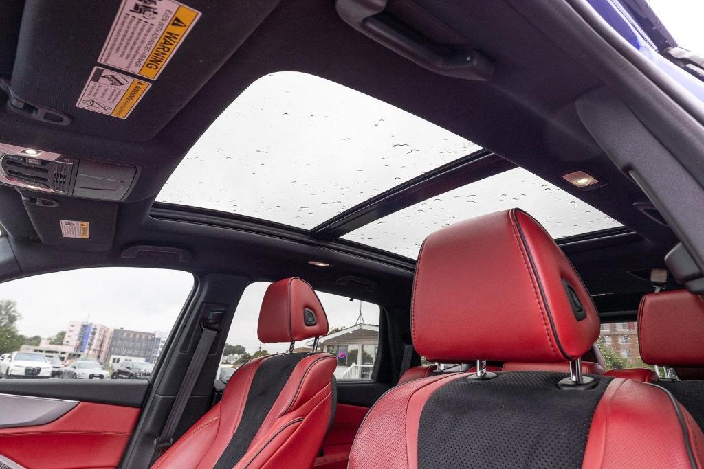 used 2022 Acura MDX car, priced at $39,476