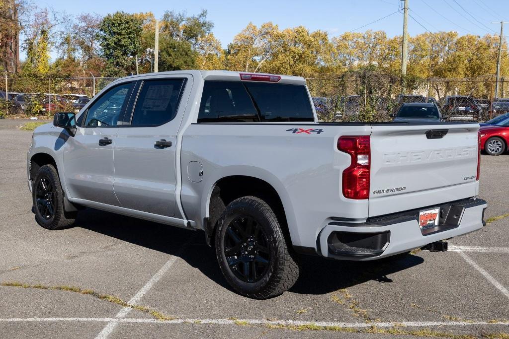 new 2025 Chevrolet Silverado 1500 car, priced at $42,000