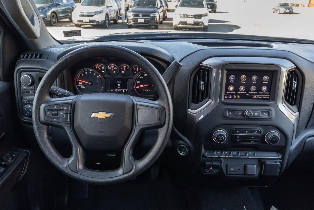 new 2025 Chevrolet Silverado 1500 car, priced at $42,000