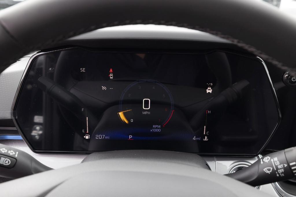 new 2025 Chevrolet Trax car, priced at $22,382