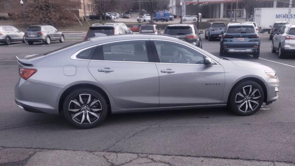 new 2025 Chevrolet Malibu car, priced at $27,445