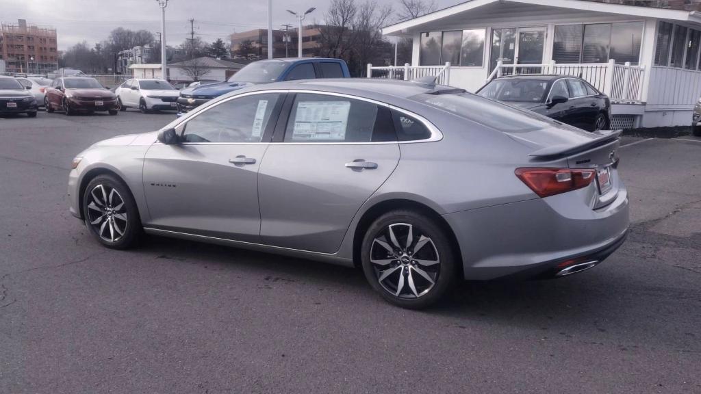 new 2025 Chevrolet Malibu car, priced at $27,445