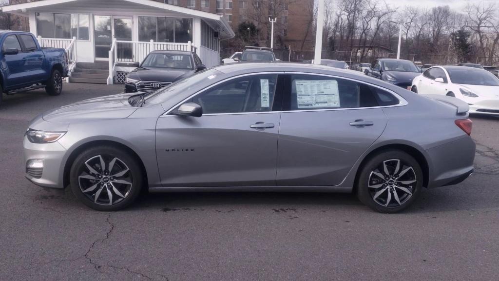 new 2025 Chevrolet Malibu car, priced at $27,445