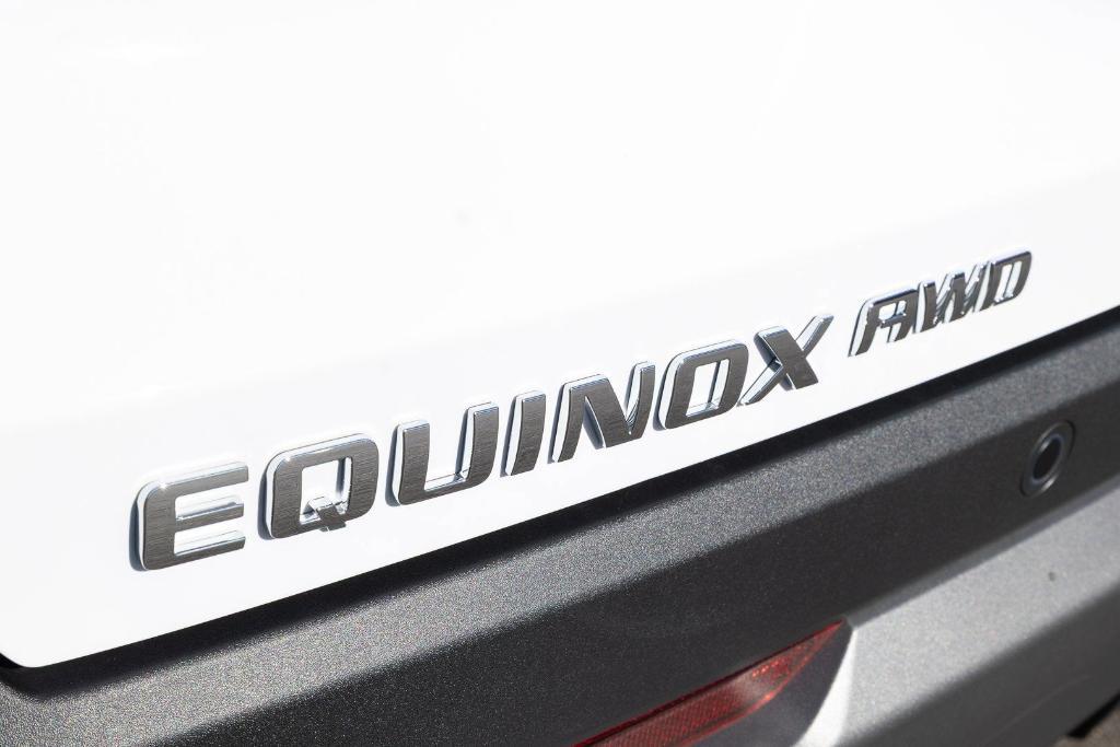 new 2026 Chevrolet Equinox car, priced at $29,000