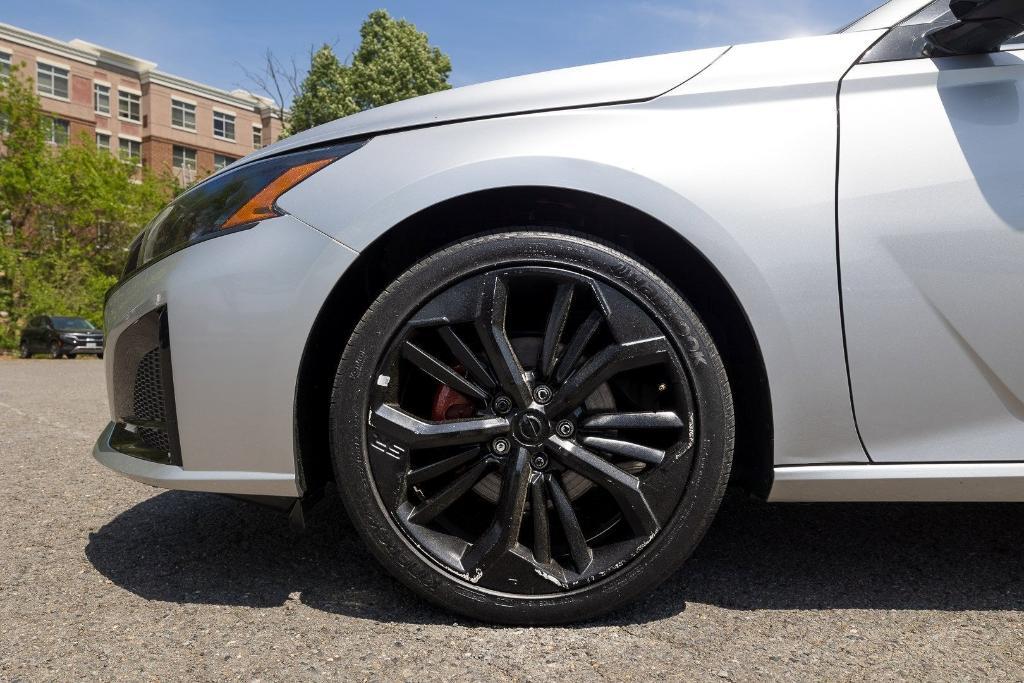 used 2023 Nissan Altima car, priced at $22,179