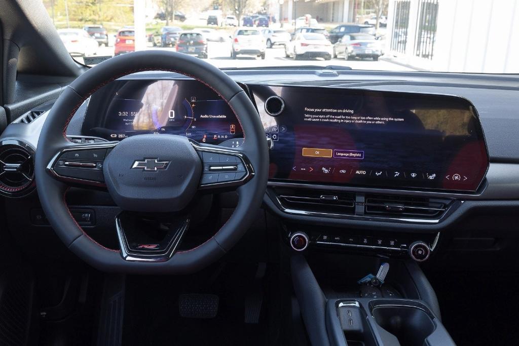 new 2025 Chevrolet Equinox EV car, priced at $38,056