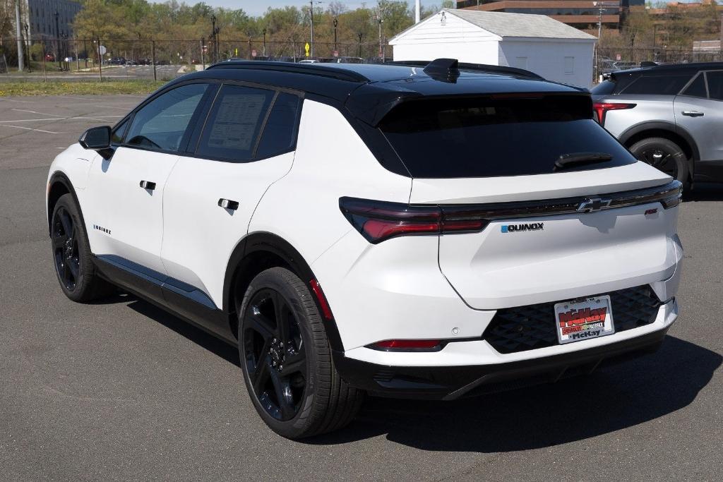 new 2025 Chevrolet Equinox EV car, priced at $38,056