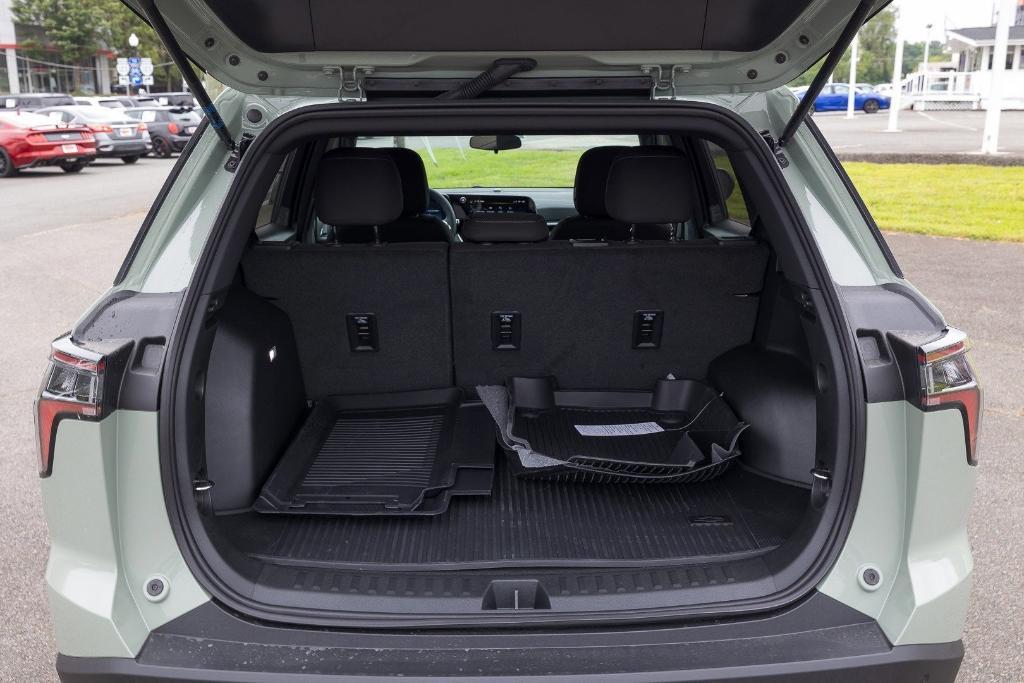 new 2026 Chevrolet Equinox car, priced at $31,365