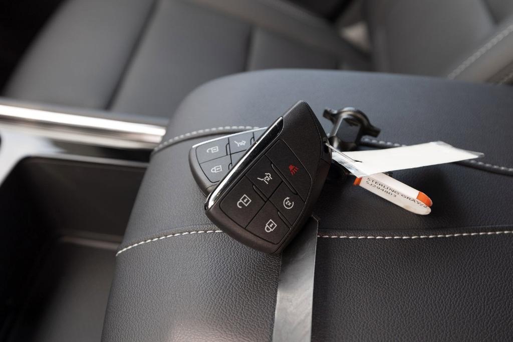 new 2025 Chevrolet Traverse car, priced at $38,155