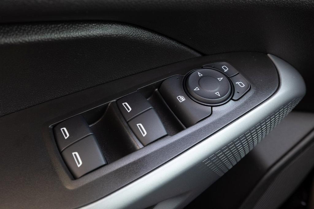 new 2026 Chevrolet Trax car, priced at $23,000