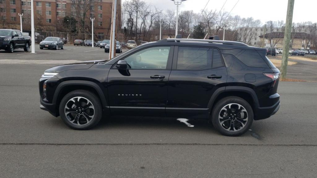 new 2025 Chevrolet Equinox car, priced at $33,374