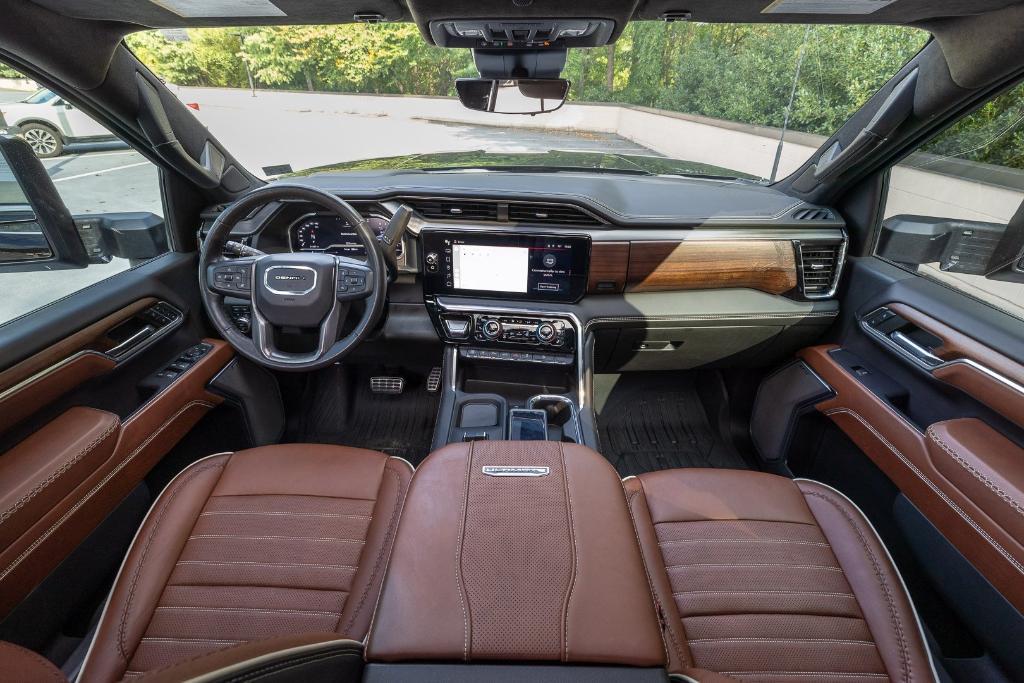 used 2024 GMC Sierra 2500 car, priced at $75,000