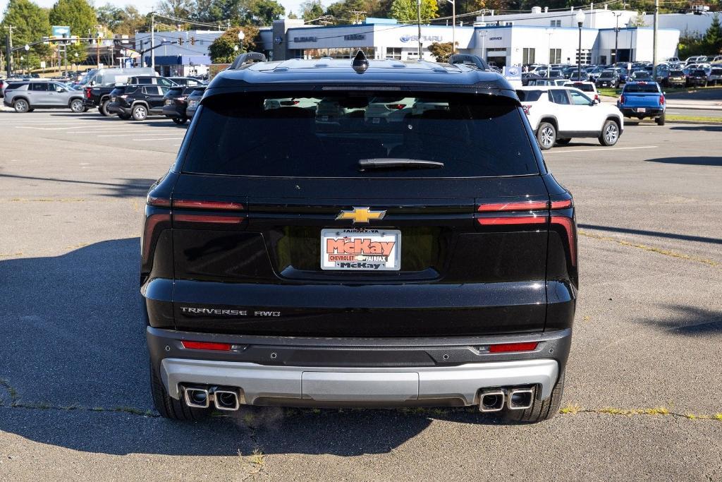 new 2026 Chevrolet Traverse car, priced at $45,471