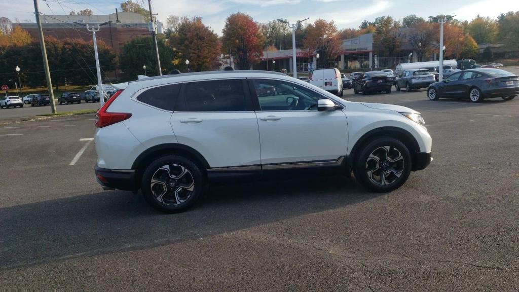 used 2017 Honda CR-V car, priced at $22,103