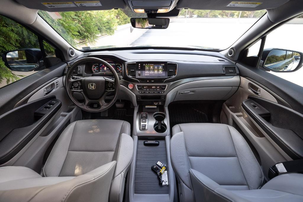 used 2022 Honda Pilot car, priced at $28,700