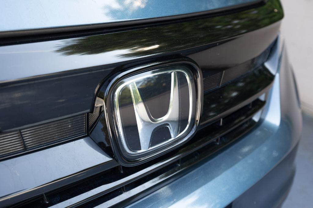 used 2022 Honda Pilot car, priced at $28,700