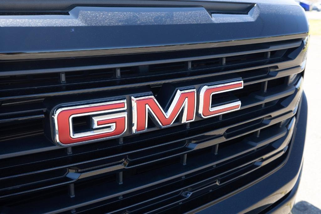 used 2023 GMC Sierra 1500 car, priced at $41,000