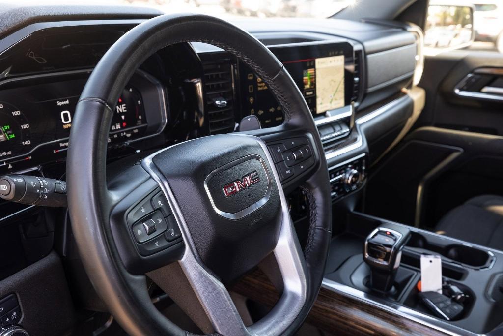 used 2023 GMC Sierra 1500 car, priced at $41,000